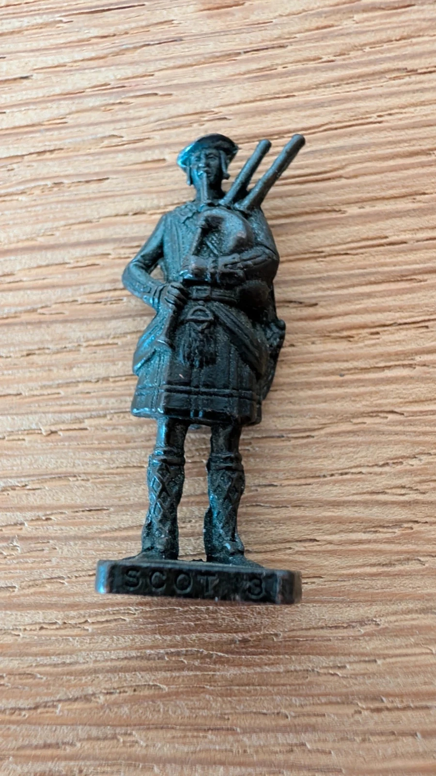 figurine metal plomb kinder jogador gaita escocesa scots kilt 4cm – photo 4
